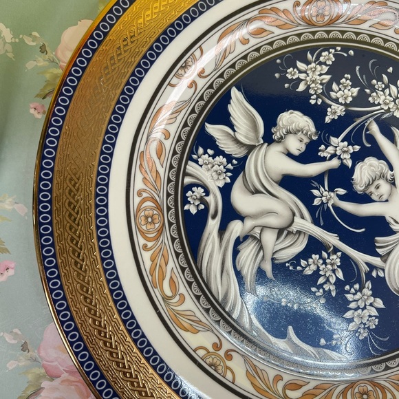 Fine Italian Design China plate, angels gold and blue design, so elegant plate! - Picture 5 of 13
